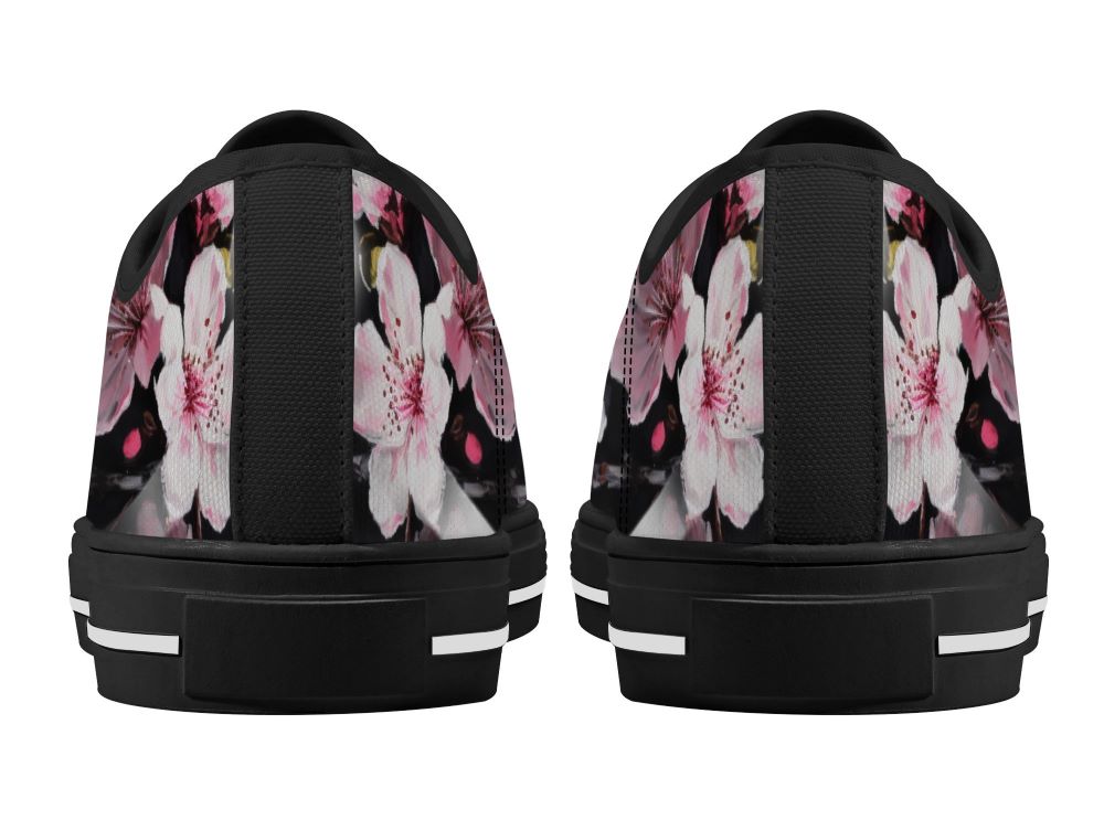 Oni's Geisha Blossom Low Top Black Kickitink 4