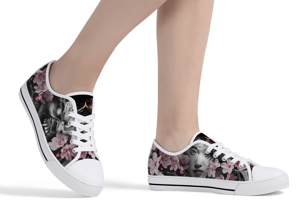 Oni's Geisha Blossom Low Top White 5